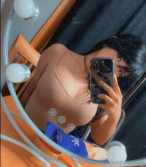 leighbunbun Nude Leaked Photo #11