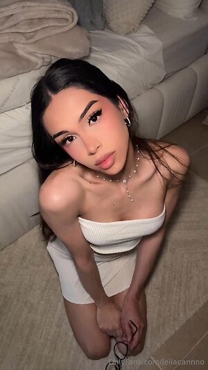 leilacannno Nude Leaked Photo #29