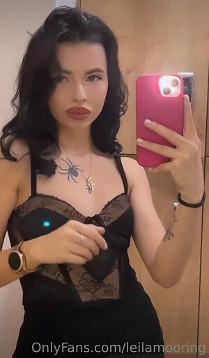 leilasunny Nude Leaked Photo #17