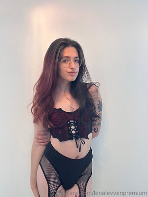 lenalevvenxo Nude Leaked Photo #6