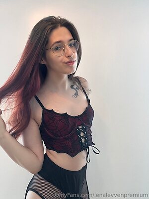 lenalevvenxo Nude Leaked Photo #7