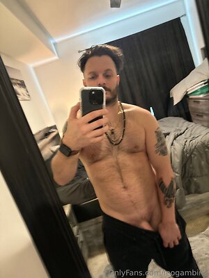 leogambino Nude Leaked Photo #28