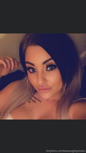 lesbianlovex