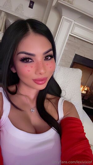 lexivixiof Nude Leaked Photo #9