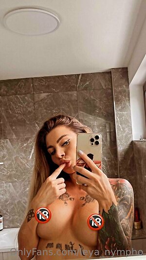 leya nympho Nude Leaked Photo #9