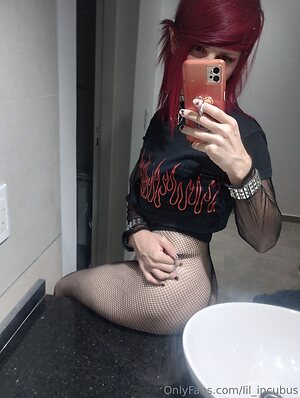 lil incubus Nude Leaked Photo #6