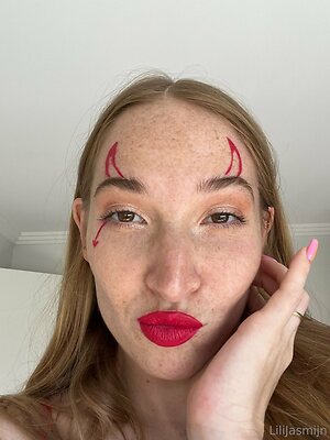 lilijasmijn Nude Leaked Photo #17