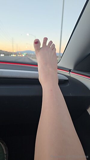 lilpirahna Nude Leaked Photo #4