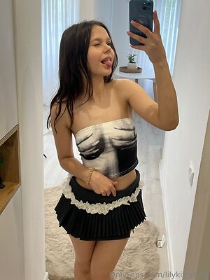 lilykittyblog Nude Leaked Photo #23
