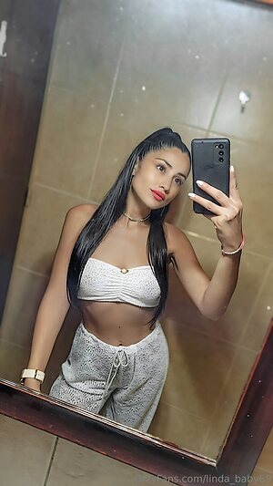 linda baby69 Nude Leaked Photo #3