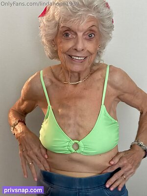 lindahope1939 Nude Leaked Photo #6