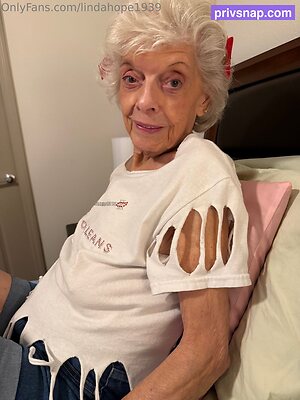 lindahope1939 Nude Leaked Photo #35