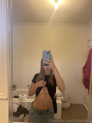 littlelolafox Nude Leaked Photo #17