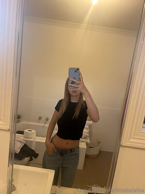 littlelolafox Nude Leaked Photo #18