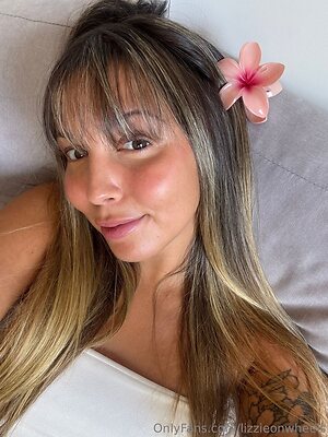 lizzieonwheels Nude Leaked Photo #12