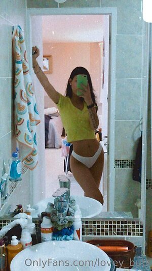lovey butt Nude Leaked Photo #10