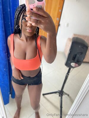 lovezahara Nude Leaked Photo #5