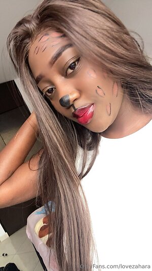 lovezahara Nude Leaked Photo #13