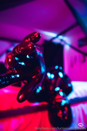 luciaandleighlatex Nude Leaked Photo #7