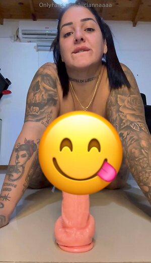 luciannaaaa Nude Leaked Photo #16