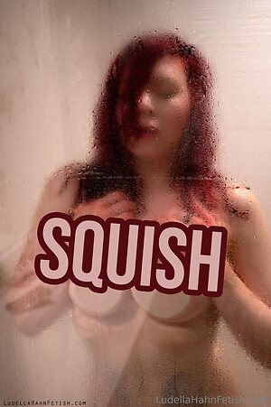 ludellahahn Nude Leaked Photo #4