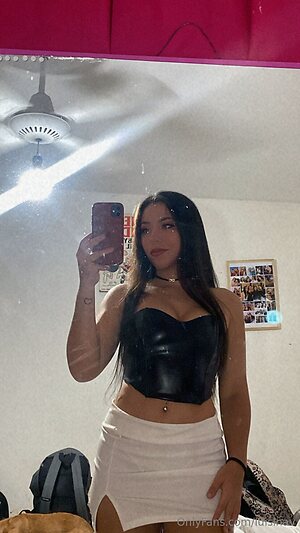 luisinav Nude Leaked Photo #12
