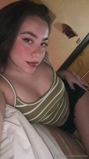 luisinav Nude Leaked Photo #21