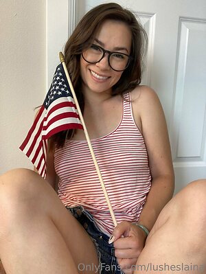 lusheslaina Nude Leaked Photo #21