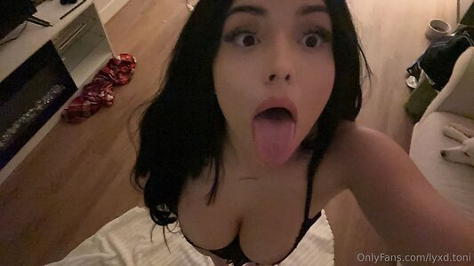 lyxd toni Nude Leaked Photo #13
