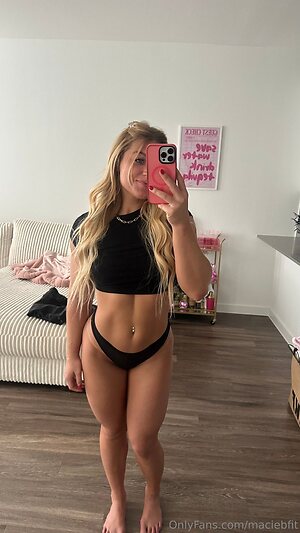 maciebfit Nude Leaked Photo #13