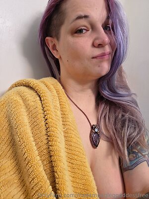 madampegleggoddessfree