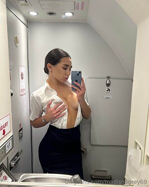 madisongrey69 Nude Leaked Photo #6