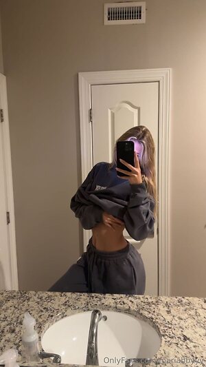 madisyntaylorr Nude Leaked Photo #5
