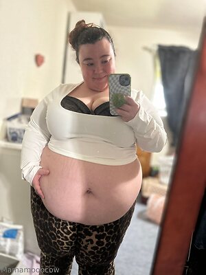 mamamooocow Nude Leaked Photo #5