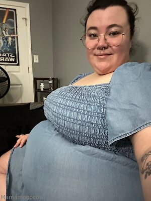 mamamooocow Nude Leaked Photo #30