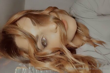 mariacastellano93 Nude Leaked Photo #12