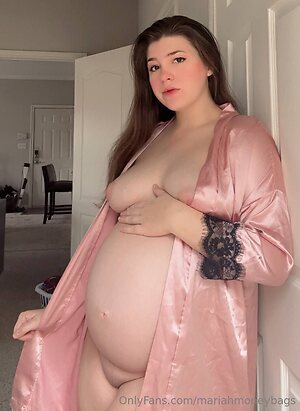 mariahmoneybags Nude Leaked Photo #17