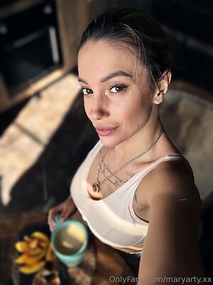maryarty xx Nude Leaked Photo #3