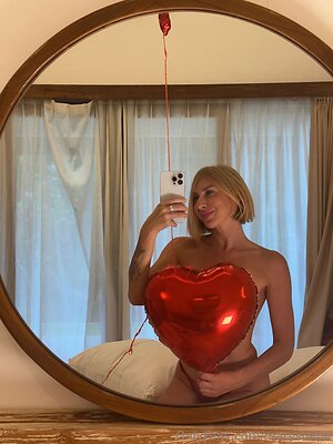 maryshape Nude Leaked Photo #38