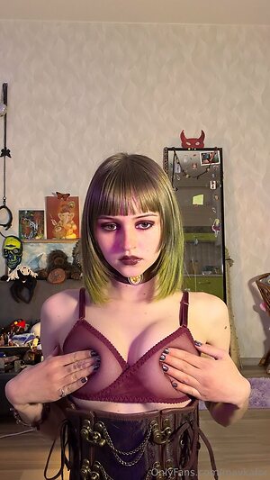 mavkafor Nude Leaked Photo #11