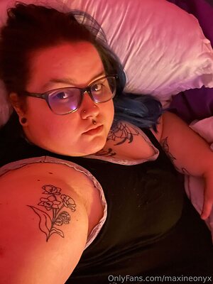 maxineonyx Nude Leaked Photo #10