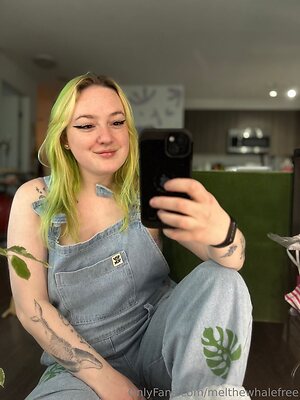 melthewhalefree Nude Leaked Photo #6