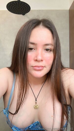 merly est1 Nude Leaked Photo #6