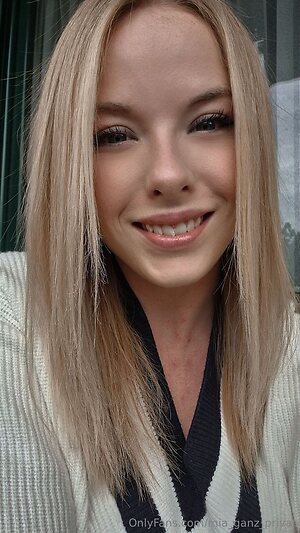 mia ganz privat Nude Leaked Photo #17
