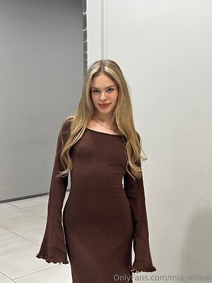 mia miledi Nude Leaked Photo #31