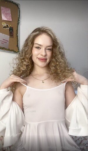 mia miledi Nude Leaked Photo #38