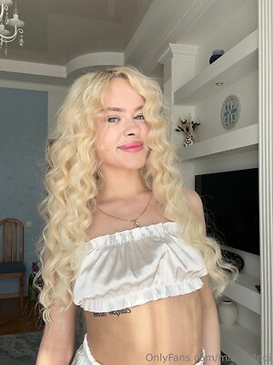 mia miledi Nude Leaked Photo #44