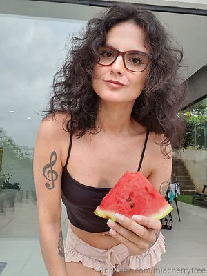 miacherryfree Nude Leaked Photo #2