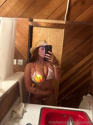 milababy69 Nude Leaked Photo #11