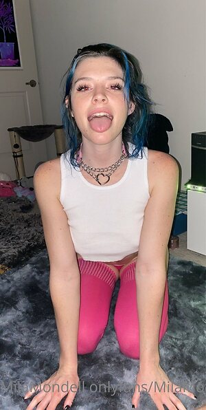 milamondell Nude Leaked Photo #8